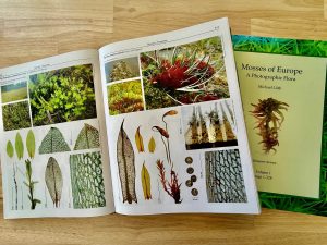 Mosses of Europe: A Photographic Flora. Vol. 1-3 - Image 2