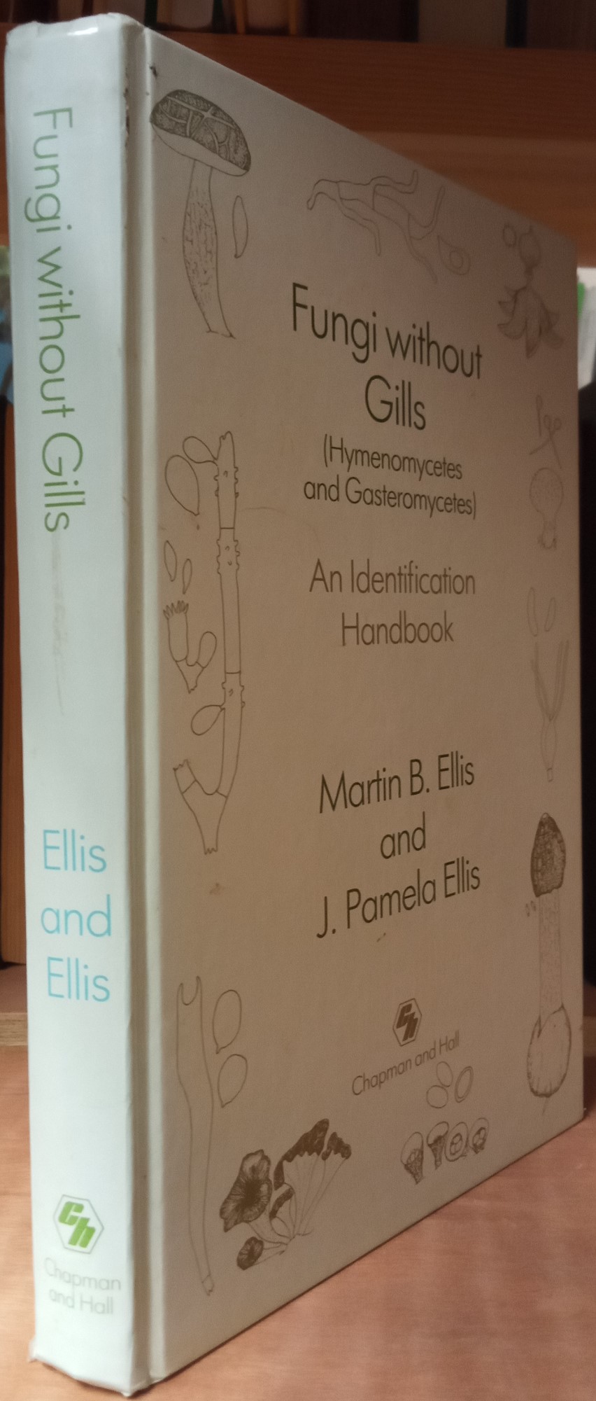 Fungi Without Gills (Hymenomycetes and Gasteromycetes)