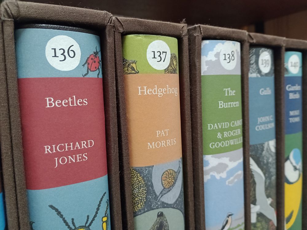 Beetles: New Naturalist 136: Leather bound - Image 3