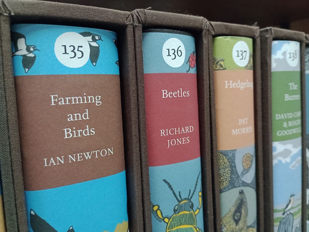 Farming and Birds: New Naturalist 135: Leather bound - Image 3