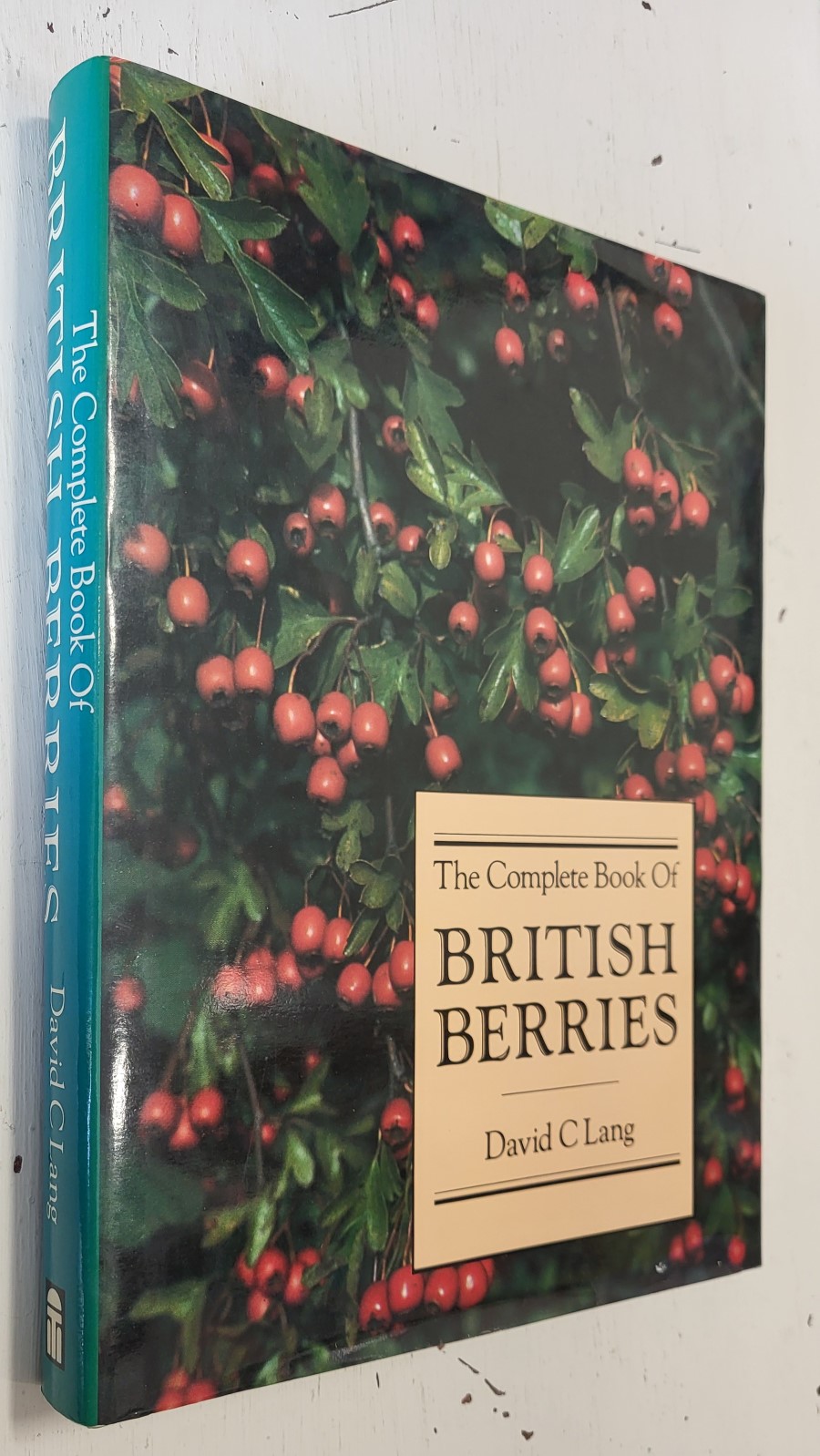 The Complete Book of British Berries