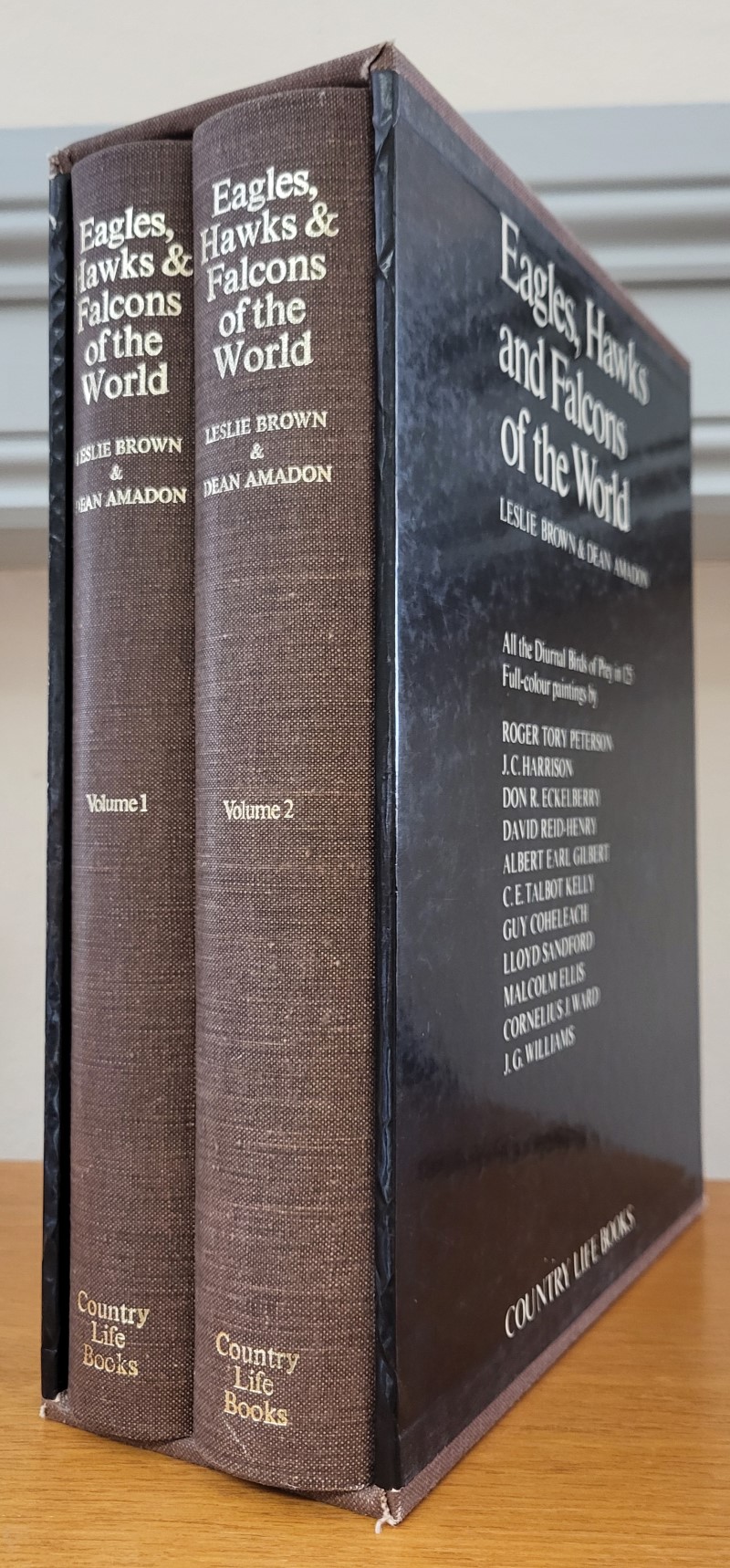 Eagles, Hawks & Falcons of the World (2 vols. in slipcase)