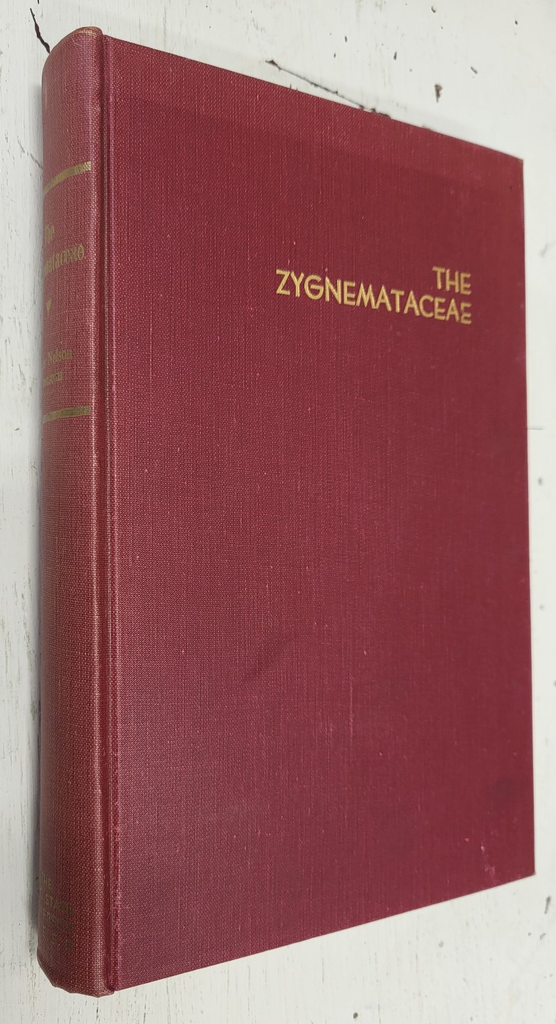 The Zygnemataceae (fresh-water conjugate algae)