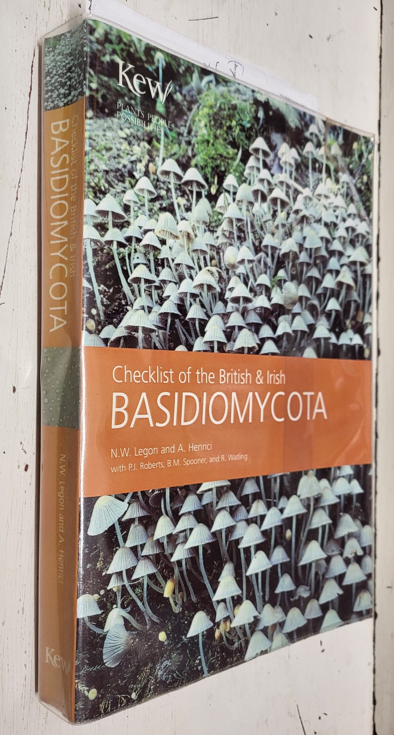 Checklist of the British and Irish Basidiomycota