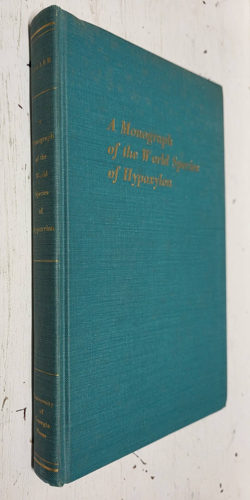 A Monograph of the World Species of Hypoxylon