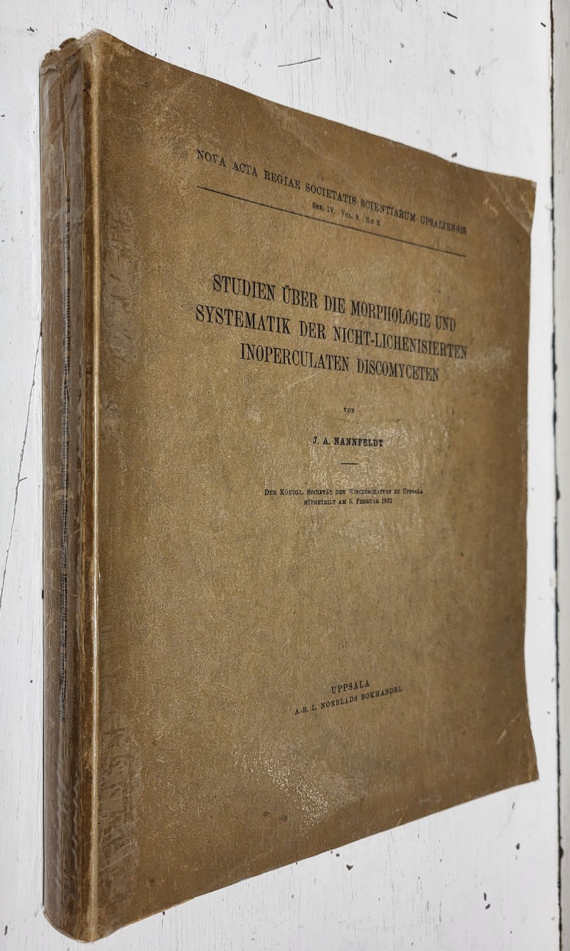 Studien über die Morphologie und Systematik der nicht-lichenisierten inoperculaten Discomyceten.