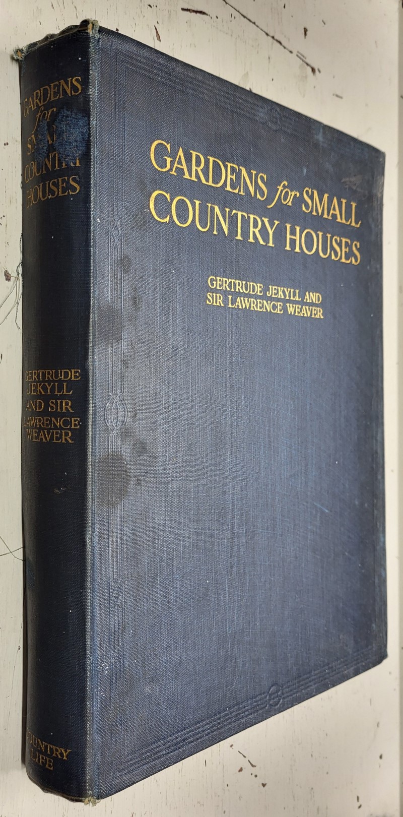 Gardens for Small Country Houses