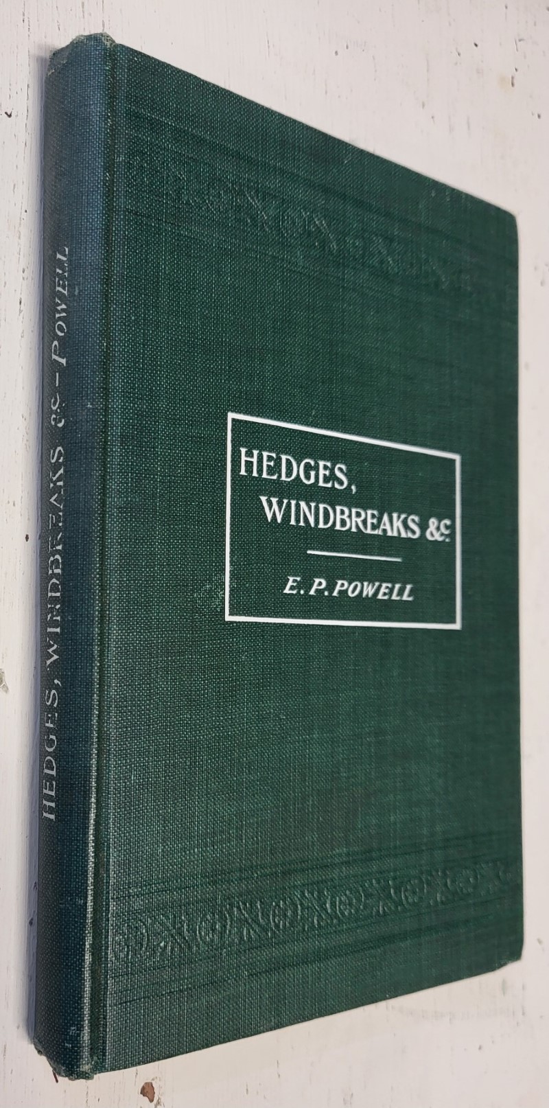 Hedges, Windbreaks, Shelters and Live Fences